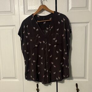 Torrid Llama Blouse: 2/2X